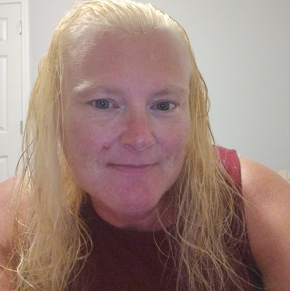 Meet your Posher, Jean - Picture 2 of 3